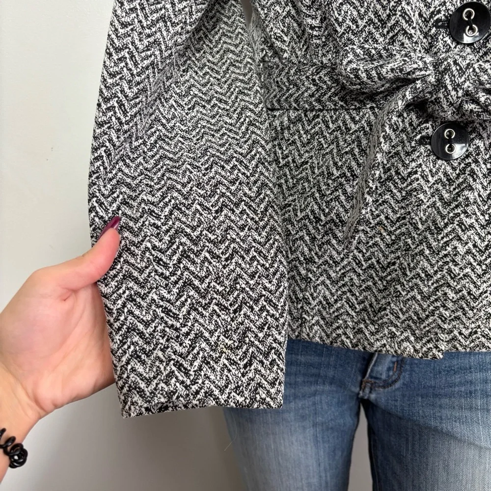 Susan Bristol button up collard belt jacket - Picture 3 of 6